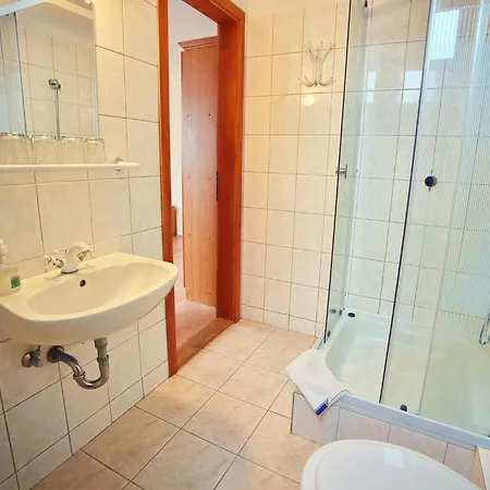 Hotell Festetich Kastelyszallo Es Zsuzsanna